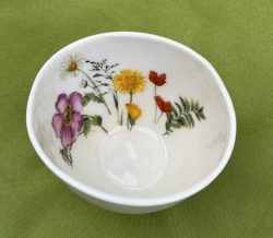 Porzellan Schale mit Flower Power